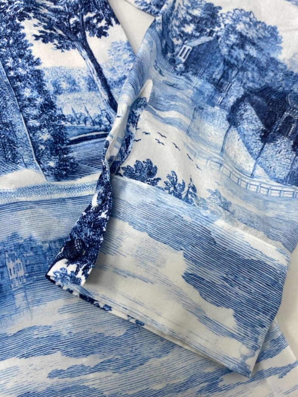 Alice + Olivia Willa Chateau Blue Silk Blouse Medium - Picture 6 of 11